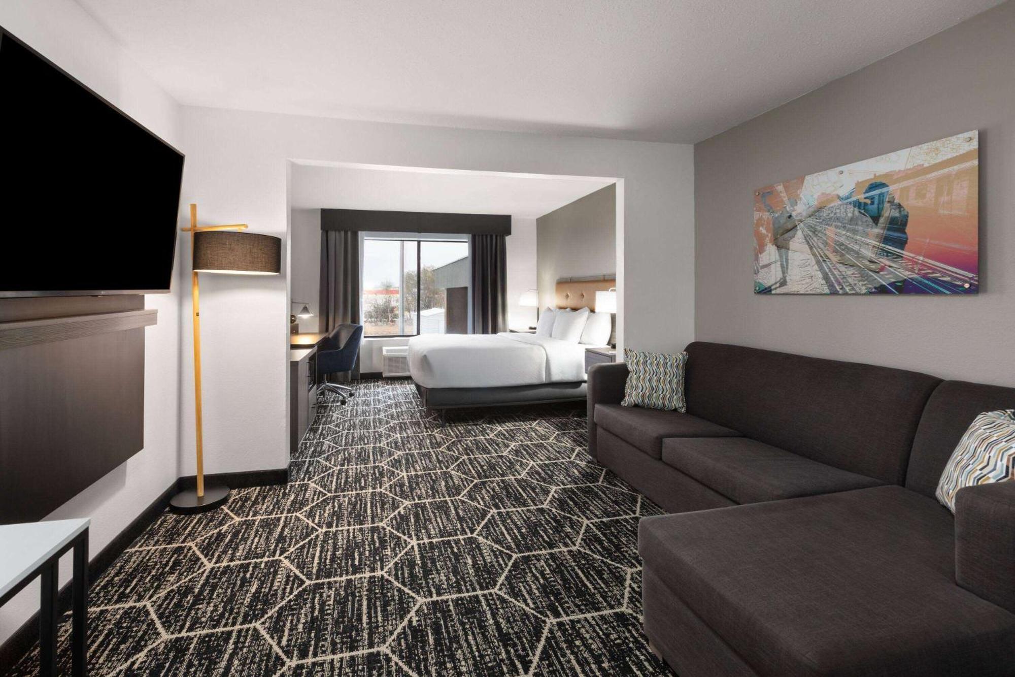 La Quinta Inn & Suites By Wyndham Meridian Eksteriør billede